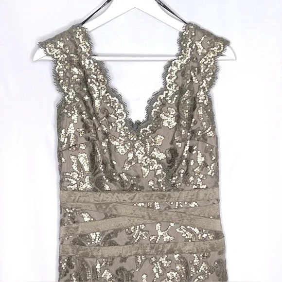 Tadashi Shoji Sequin Lace V-Neck Cocktail Dress - Picture 5 of 15